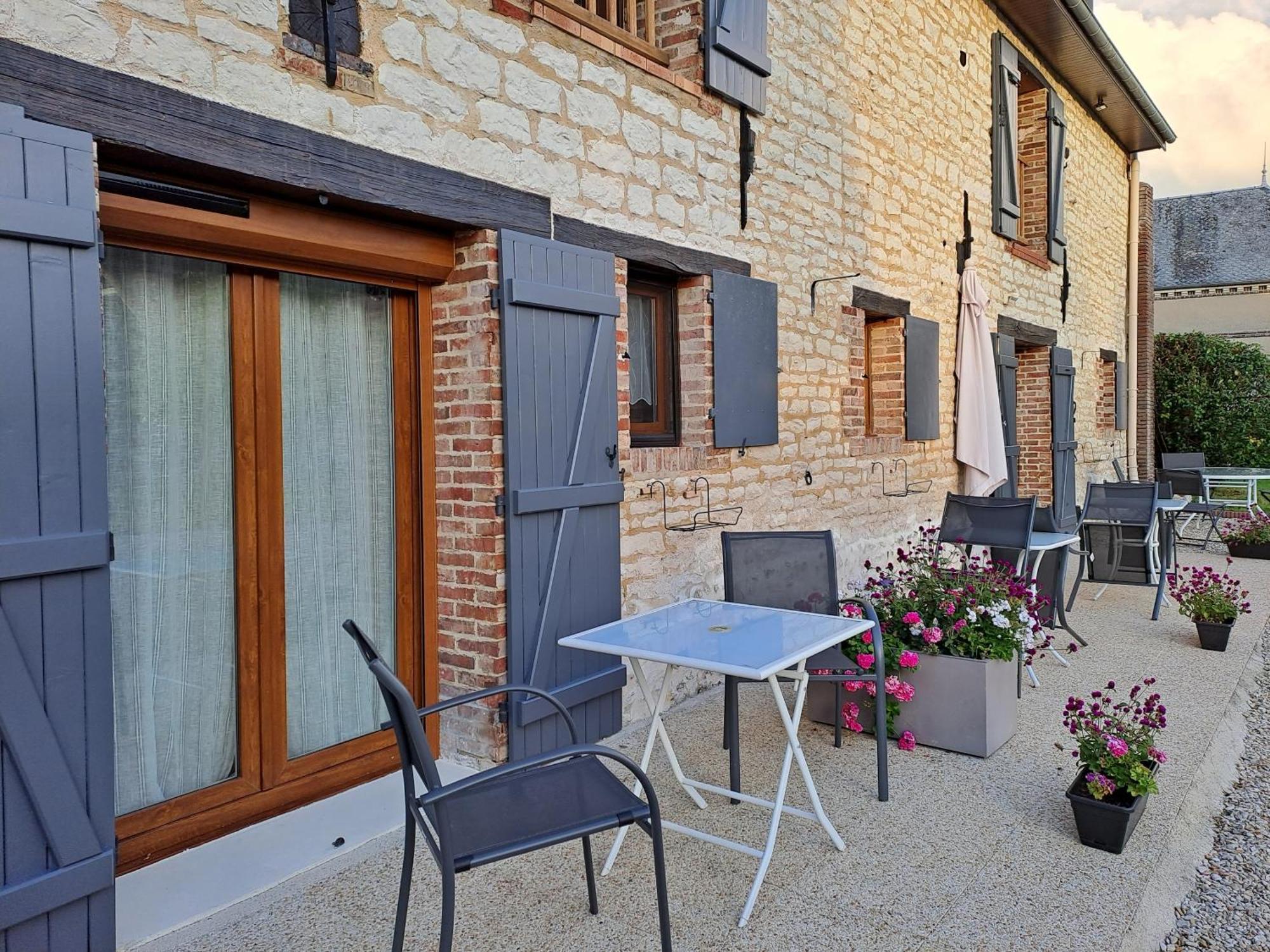 Chambres D'Hotes Le Clos Poli Montigny-les-Monts Kamer foto