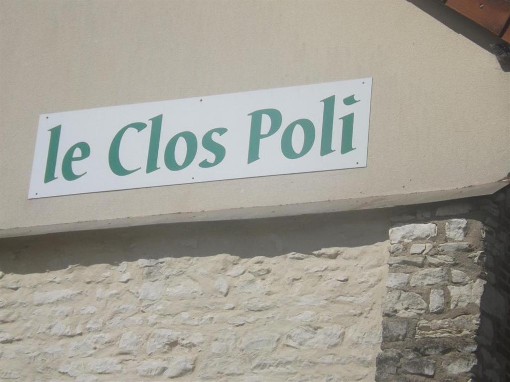 Chambres D'Hotes Le Clos Poli Montigny-les-Monts Buitenkant foto