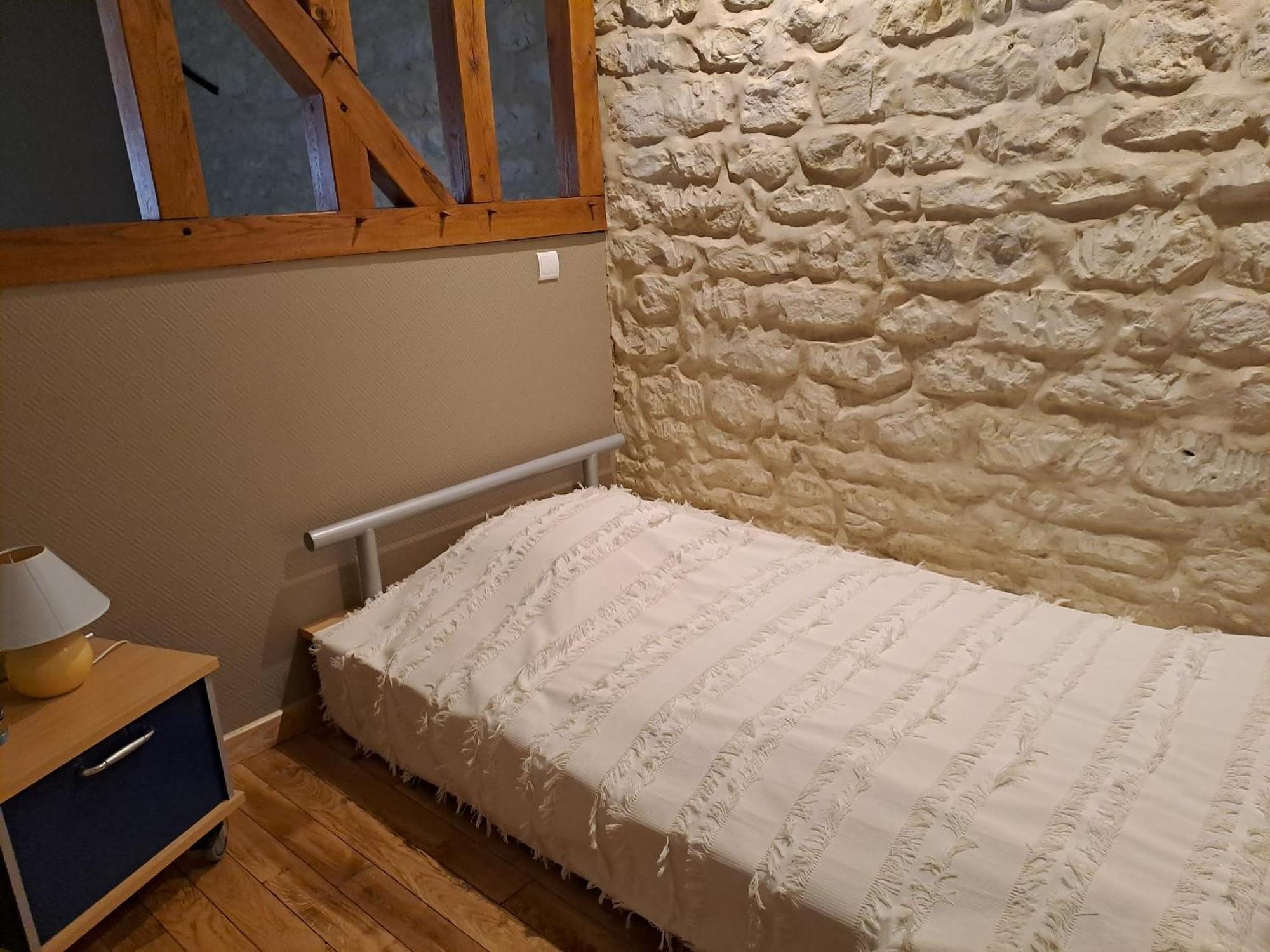 Chambres D'Hotes Le Clos Poli Montigny-les-Monts Kamer foto