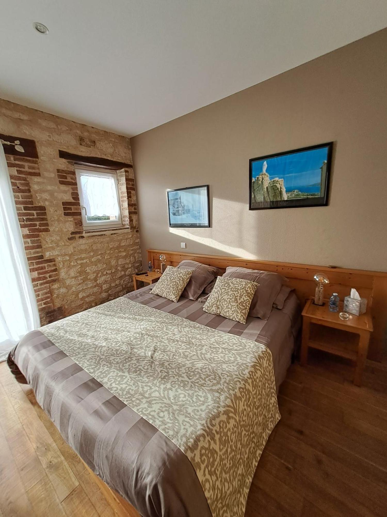 Chambres D'Hotes Le Clos Poli Montigny-les-Monts Kamer foto