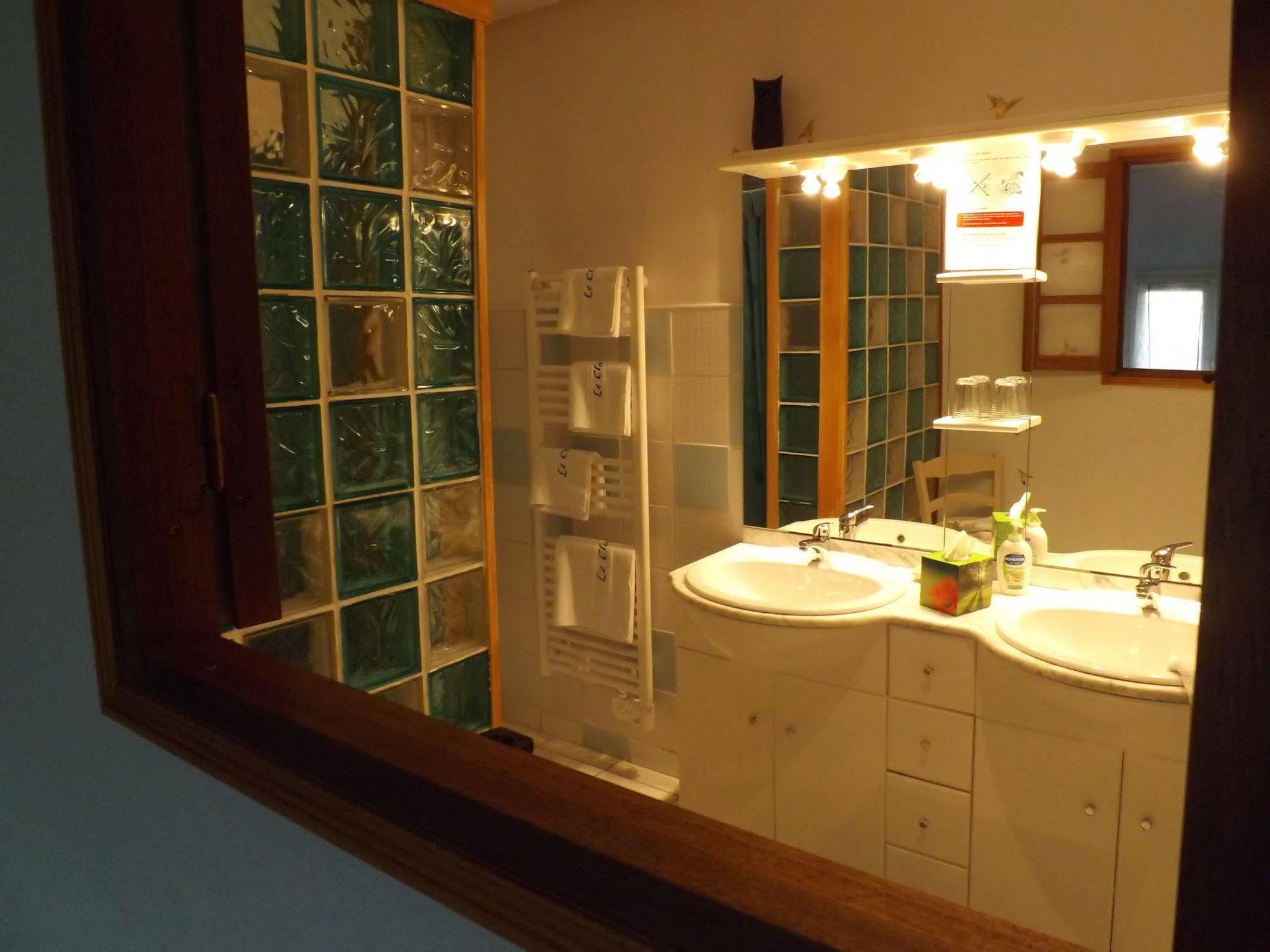 Chambres D'Hotes Le Clos Poli Montigny-les-Monts Buitenkant foto